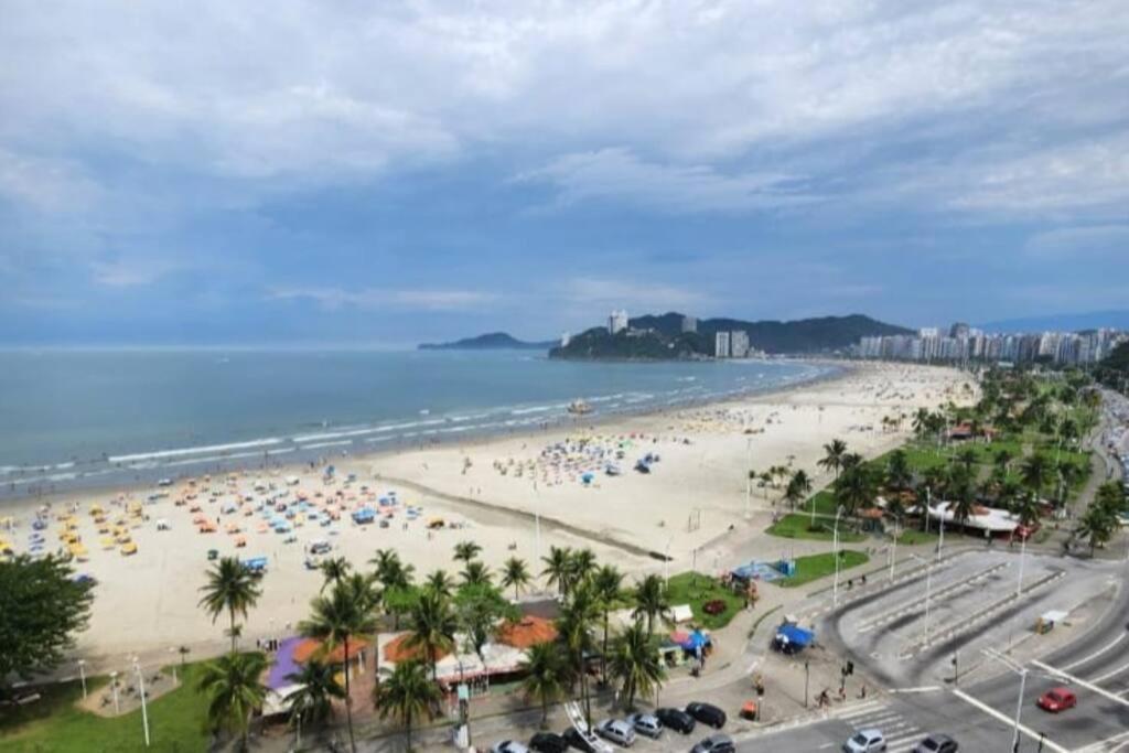 Apartment Em De Frente A